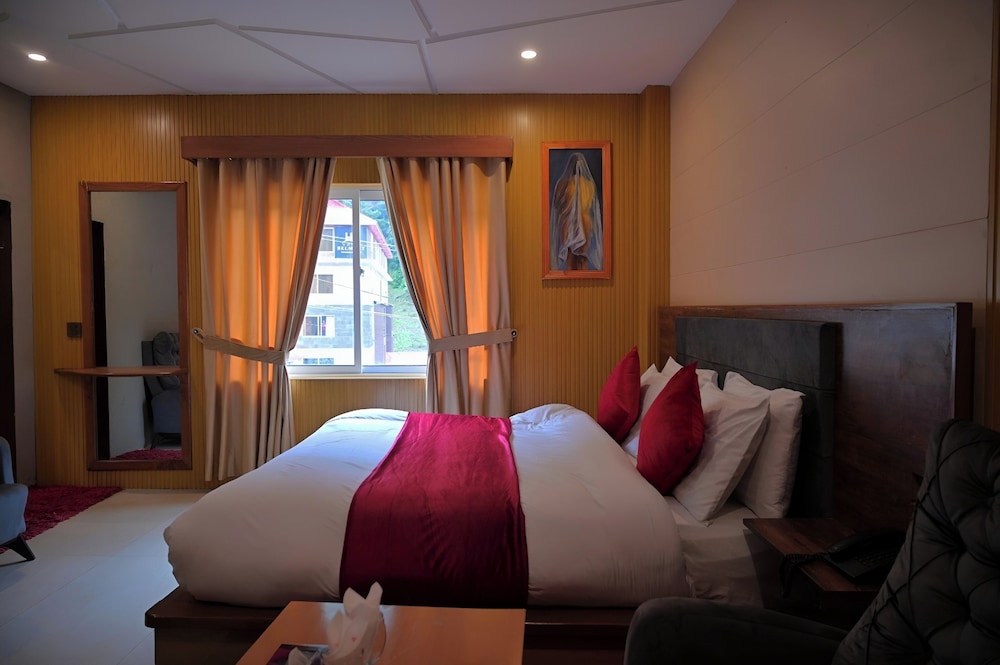 Hotel Village Inn Naran in Muzaffarabad, Pakistan