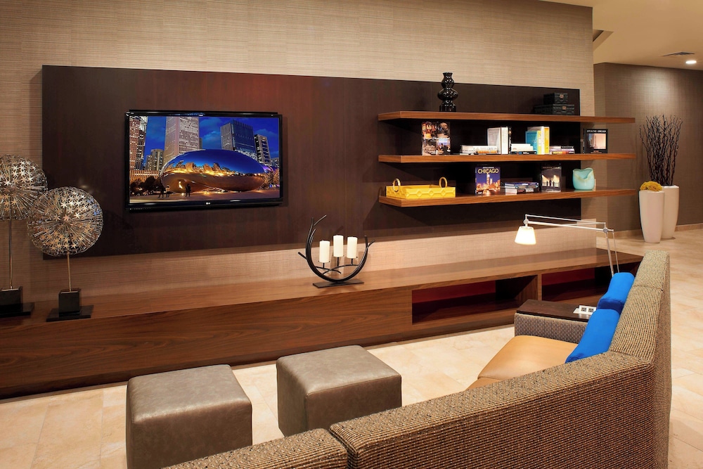 Courtyard by Marriott Chicago Downtown River North - photo 3