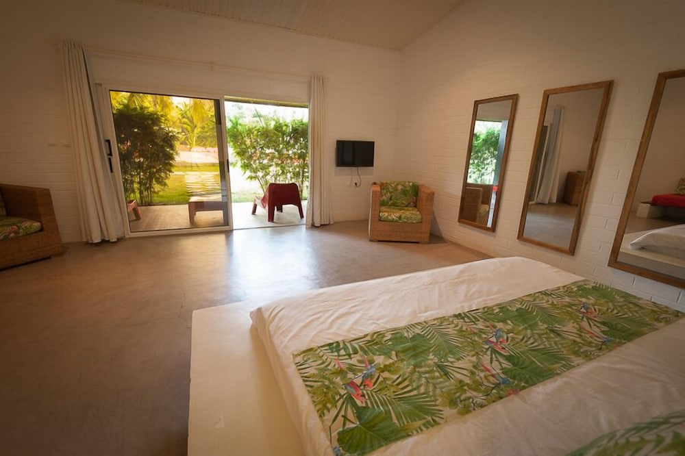 Hotel Coucoue Lodge — Adiake — photo 3