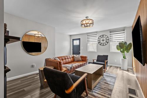 Group Friendly 4 Bedroom 5 Bathroom Pets OK Close to Stadium — 4-Star Luxury Hotel in Pittsburgh, United States