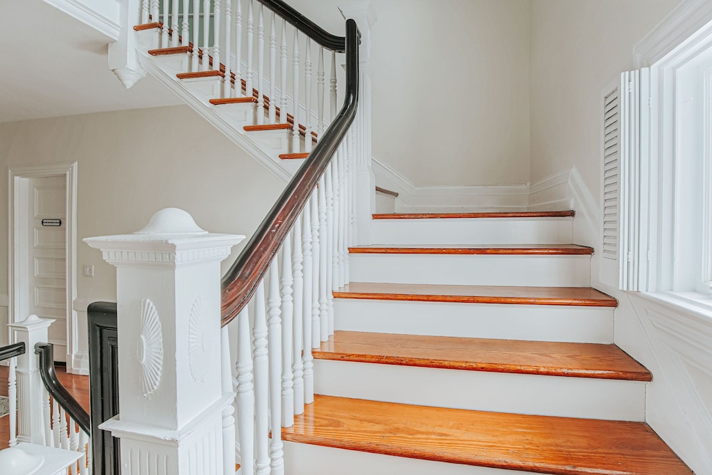 The Historic Berkeley Place - photo 9