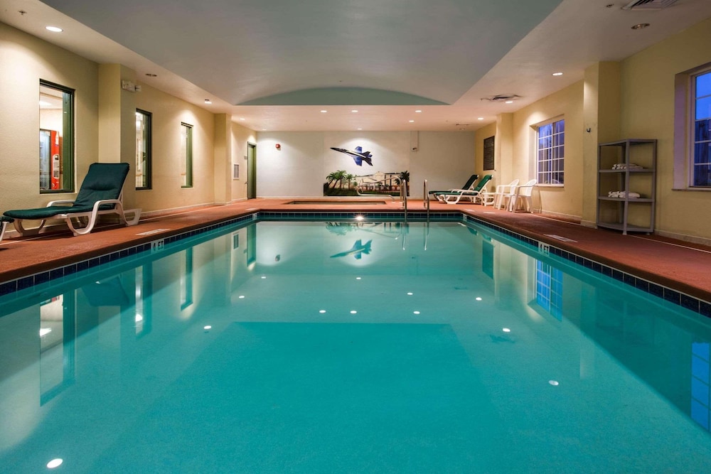 Country Inn & Suites by Radisson Pensacola West FL - photo 16