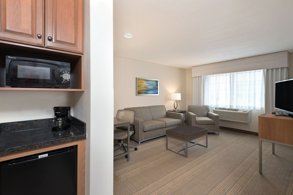 Holiday Inn Express & Suites Fraser Winter Park Area by IHG - photo 17