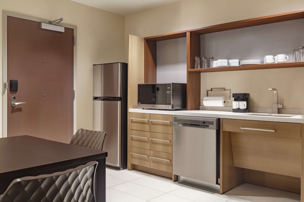 Home2 Suites by Hilton Ogden - photo 20