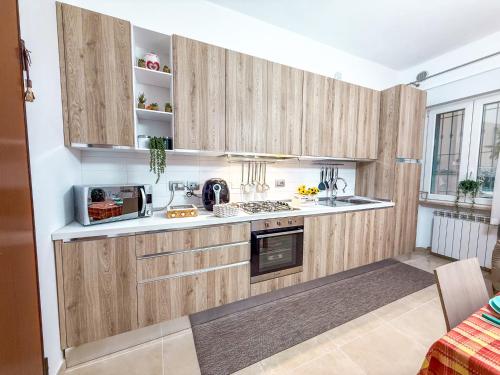 Columbia Apartment vicino al mare Rif A822 — 4-Star Luxury Hotel in San Benedetto Del Tronto, Italy
