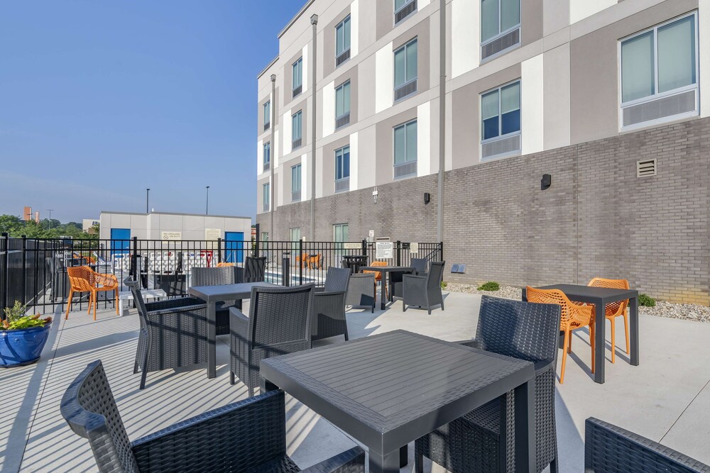 Hampton Inn by Hilton Nicholasville Brannon Crossing - photo 27