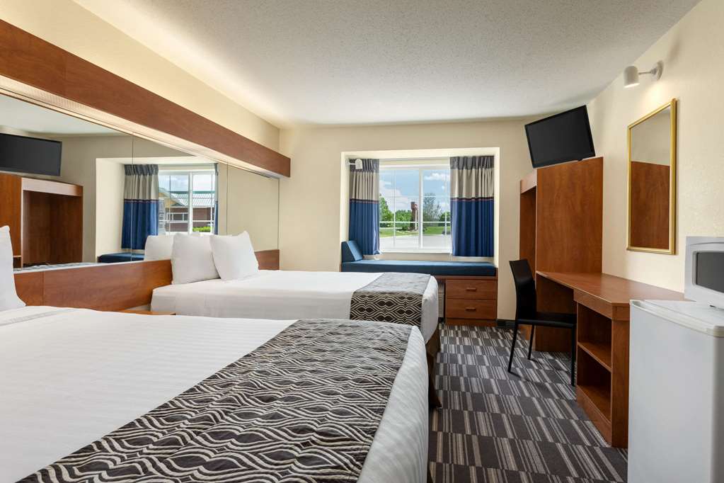 Microtel Inn & Suites by Wyndham Inver Grove Heights Minneap - photo 20