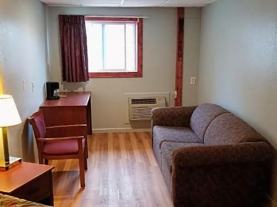 Wolds Motel Mt. Pleasant - photo 7