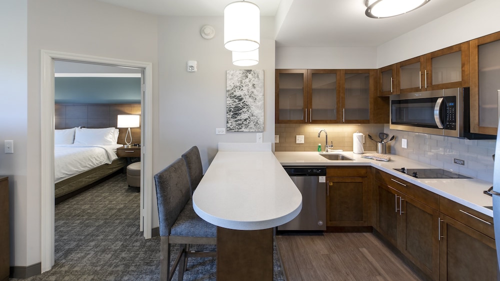Staybridge Suites Naples Marco Island by IHG - photo 45