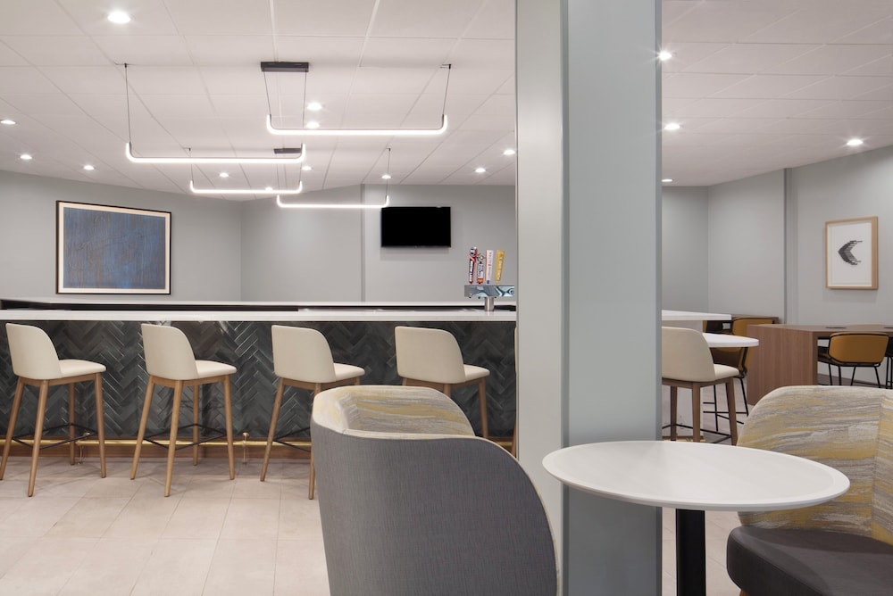 Holiday Inn Corpus Christi Arpt & Conf Ctr by IHG - photo 59