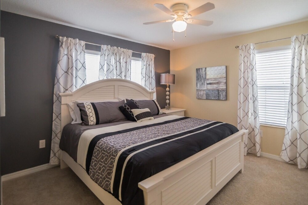 4882 Storey Lake - photo 4