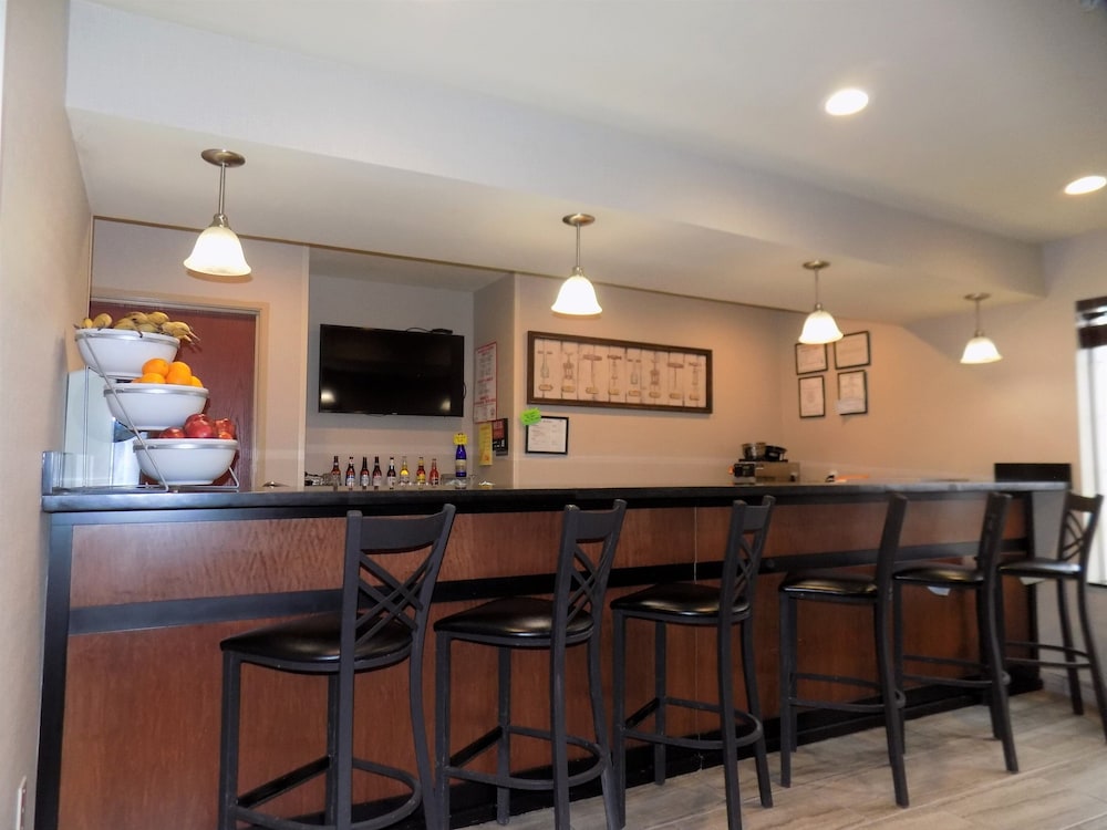 Cobblestone Hotel & Suites Seward - photo 64