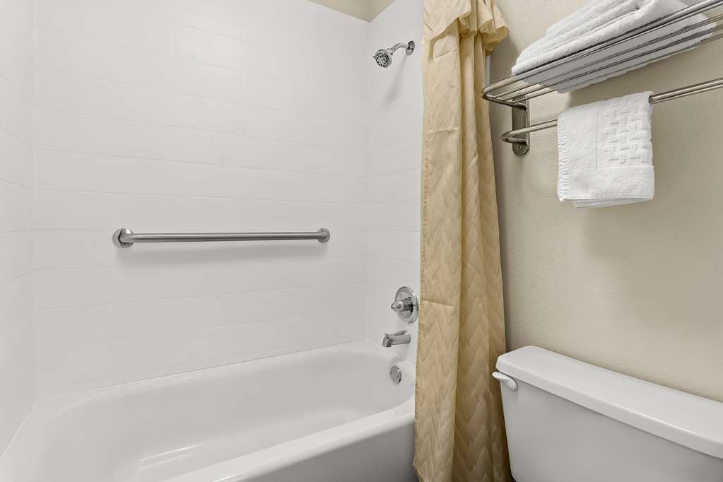 Best Western Greenville Inn - photo 21