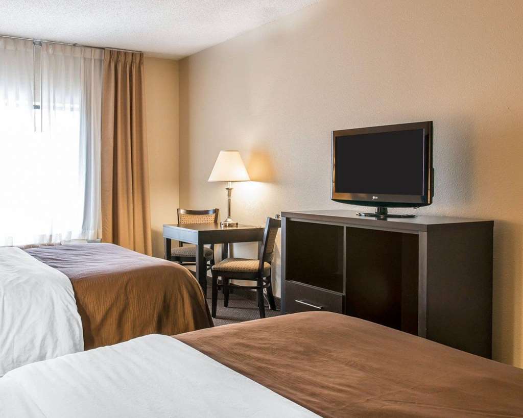 Quality Inn & Suites Niles - photo 21