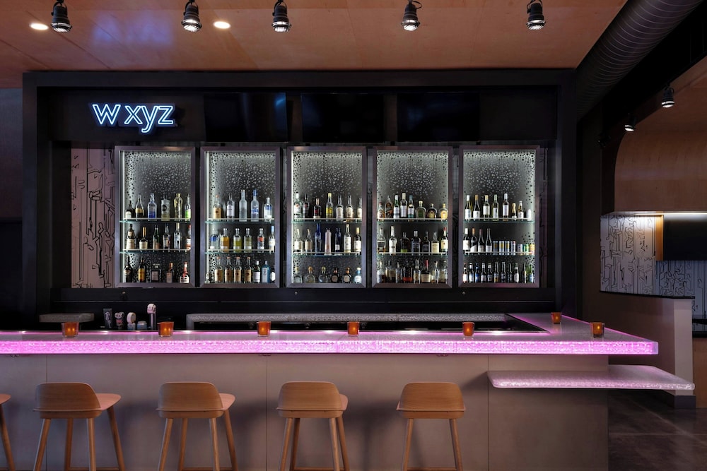 Aloft Sarasota - photo 4