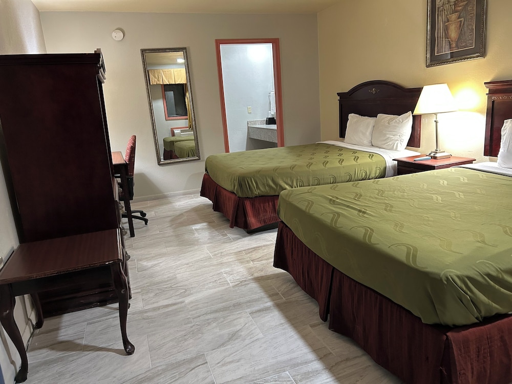 Howards Inn Motel - photo 23