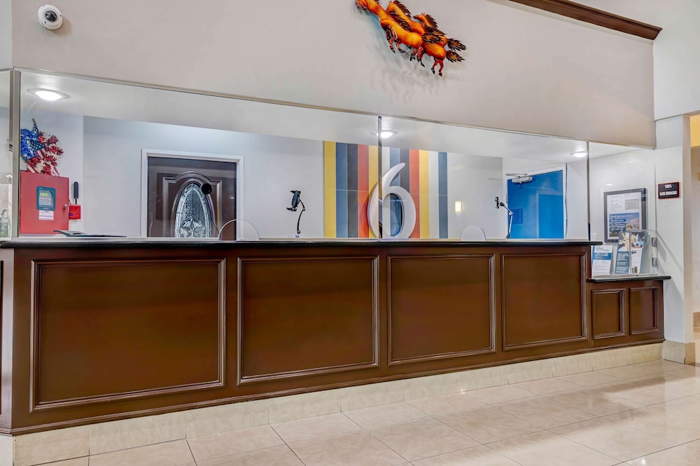 Motel 6 Mesquite TX Balch Springs - photo 2