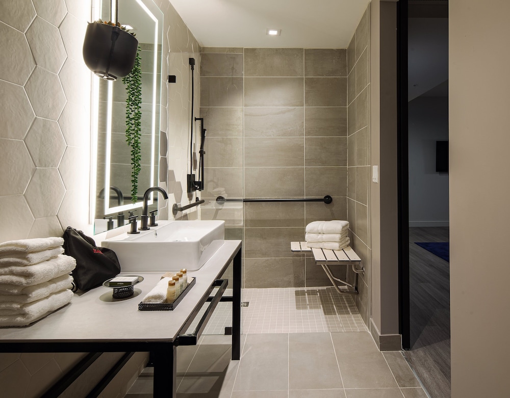 Hotel Indigo Miami Brickell by IHG - photo 20