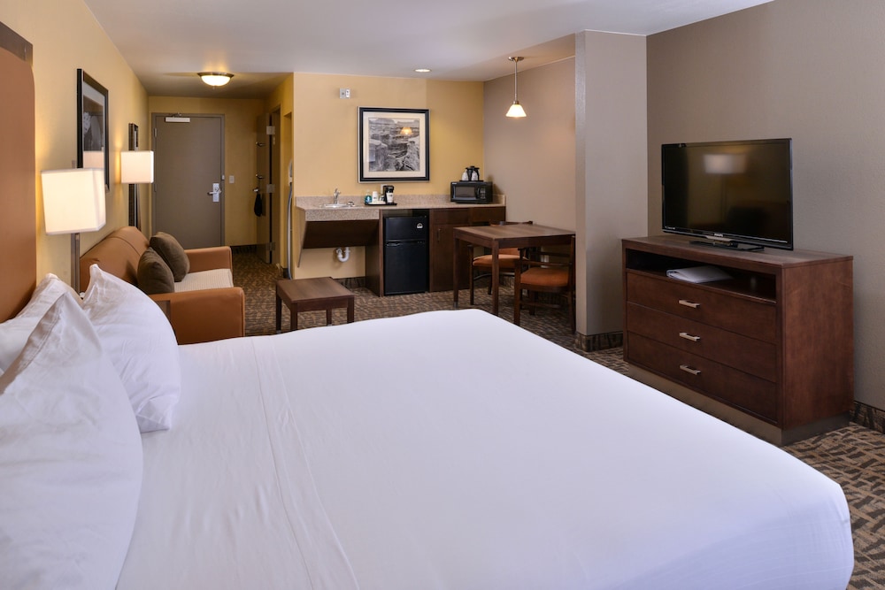 Holiday Inn Express Suites Page Lake Powell Area - photo 23