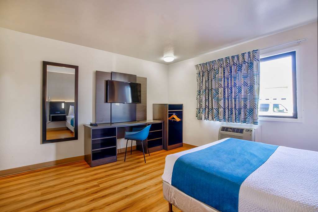 Motel 6 Duluth MN - photo 5