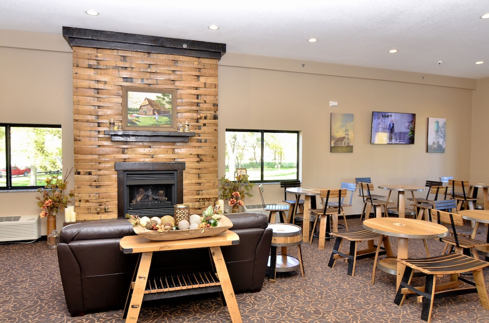 Cobblestone Inn & Suites Manning - photo 4