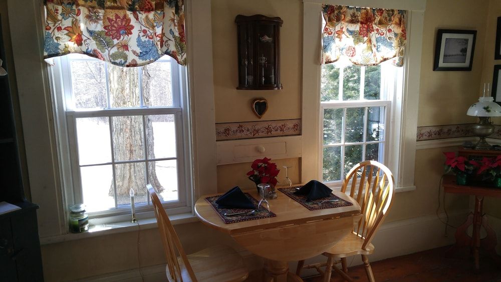 Benjamin Prescott Inn - photo 22