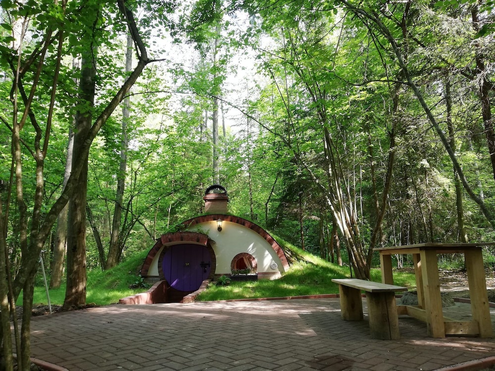 Hobbitland Eco Hotel in Mozhaysk, Russia