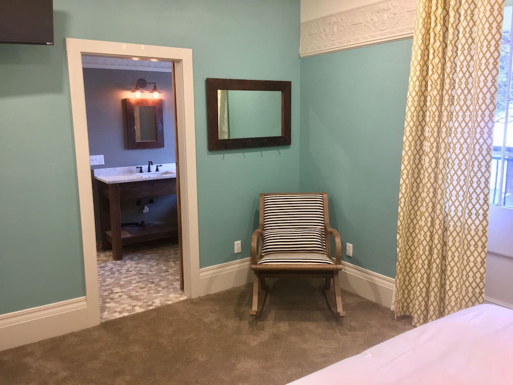 The Groveland Hotel - photo 63
