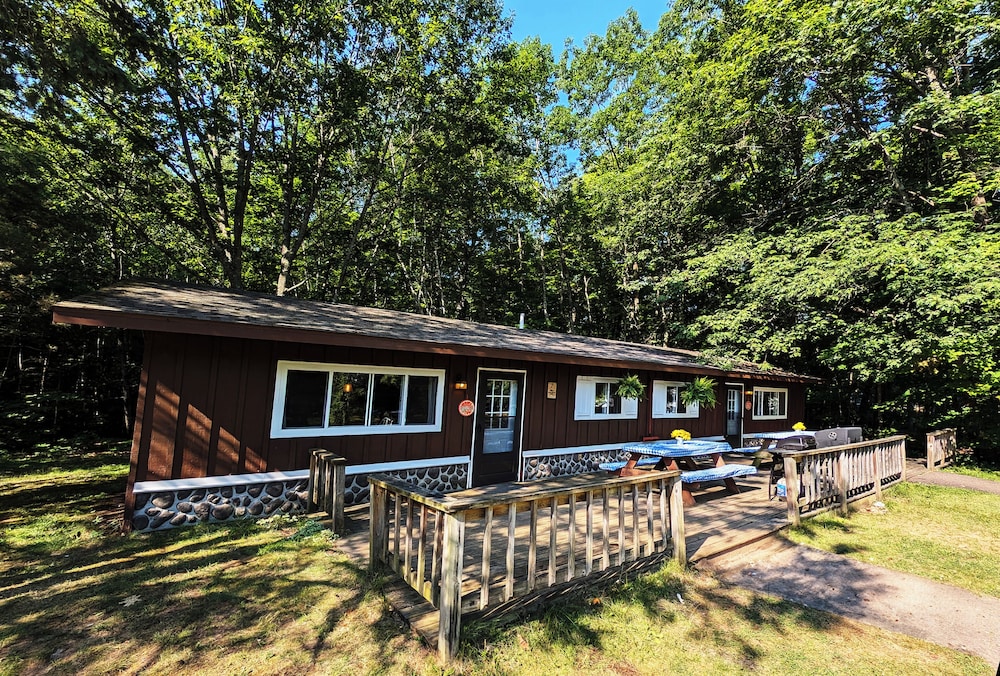 Coadys' Point of View Lake Resort - photo 312
