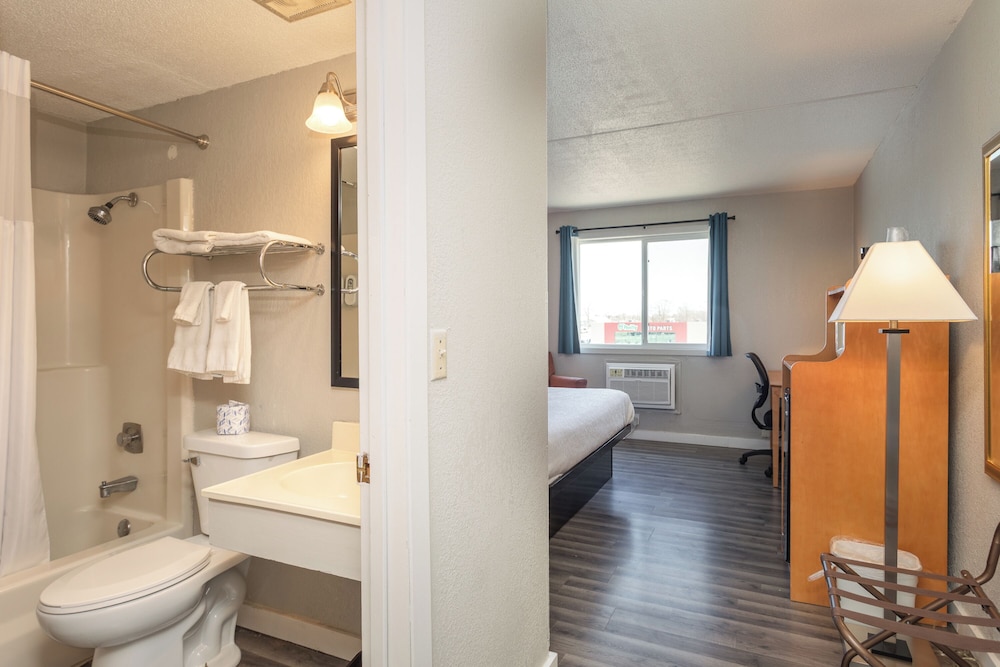 Sauk River Inn & Suites a Travelodge by Wyndham - photo 6