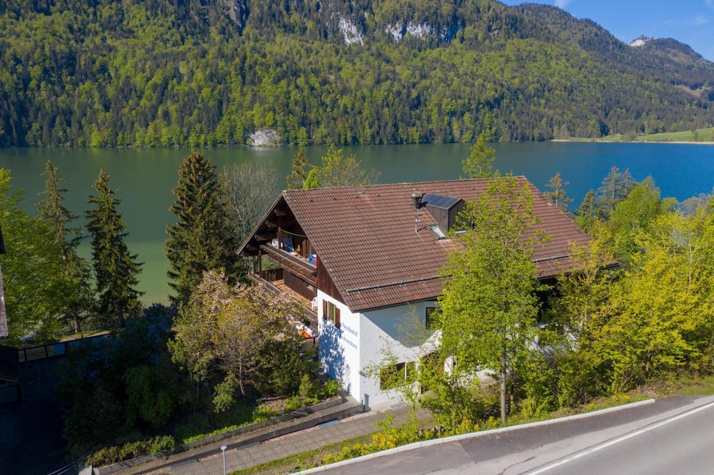 Seehotel Weissensee — Fuessen