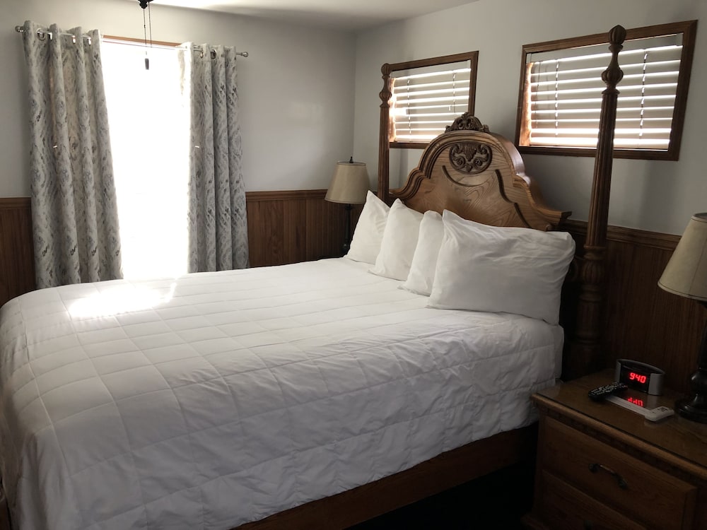 Seacrest Inn - photo 101