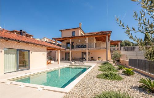 Villa Wave — 5-Star Luxury Hotel in Sveti Filip I Jakov, Croatia