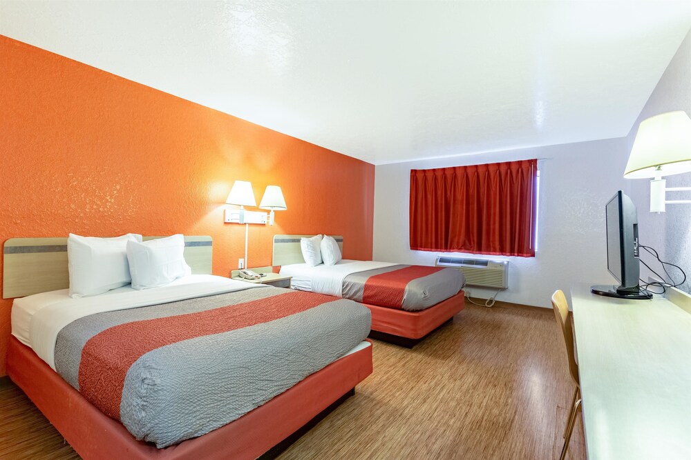 Motel 6 Houston North Spring - photo 6
