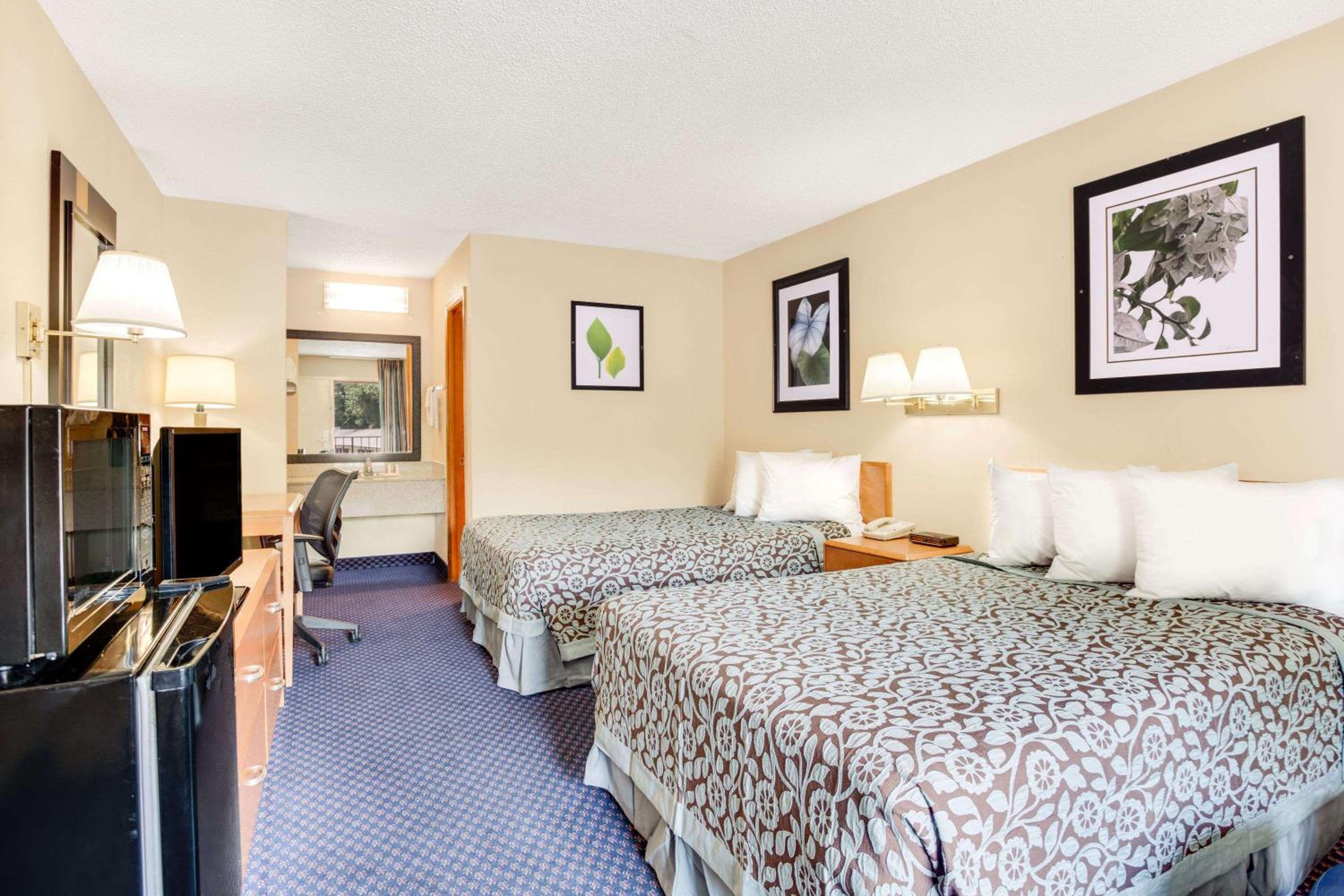 Americas Best Value Inn Aiken - photo 7