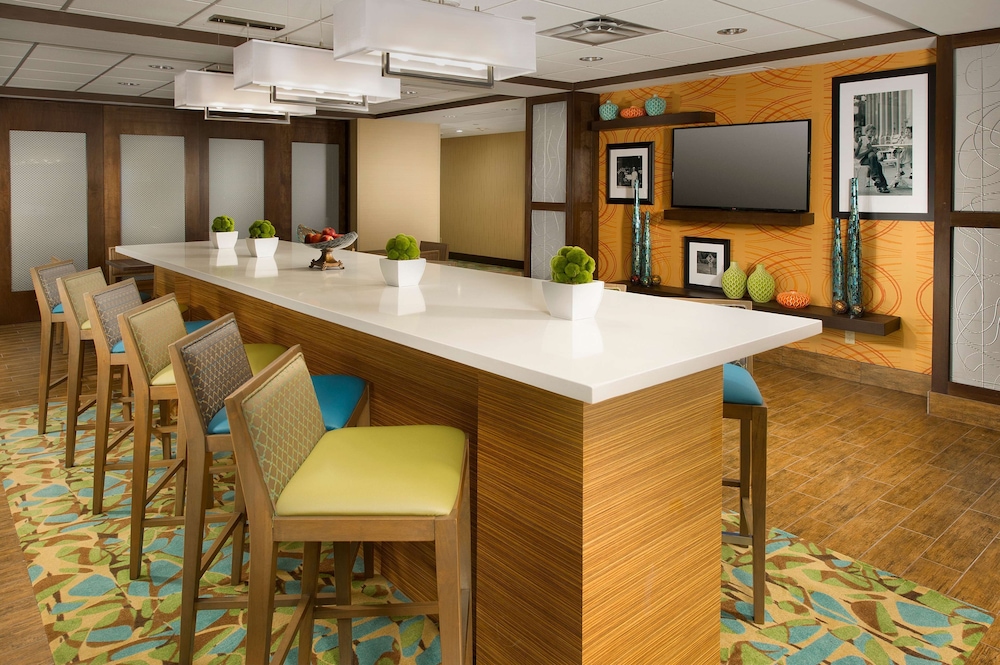 Hampton Inn Lake Charles - photo 8