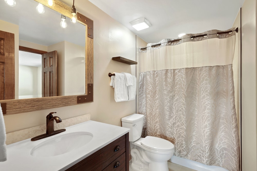Gold Point Resort Breckenridge by Vacatia - photo 67