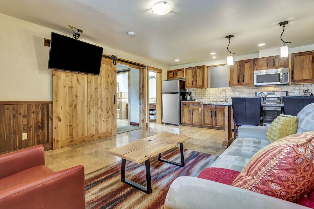 Wall Street Suites - photo 24