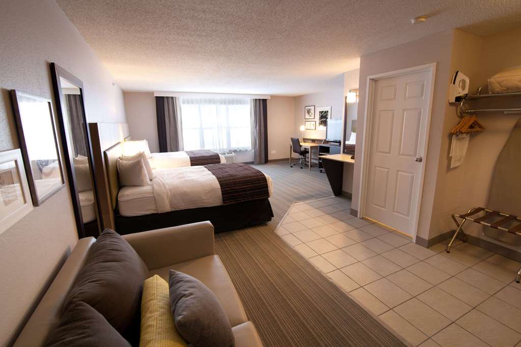 Country Inn & Suites by Radisson Decorah IA - photo 13