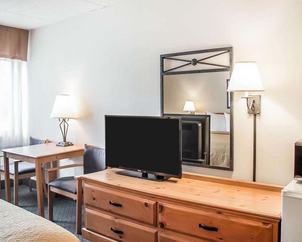 Quality Inn Rhinelander - photo 13