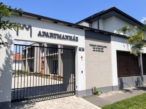 Várkapu Apartmanok 2 in Gyula, Hungary
