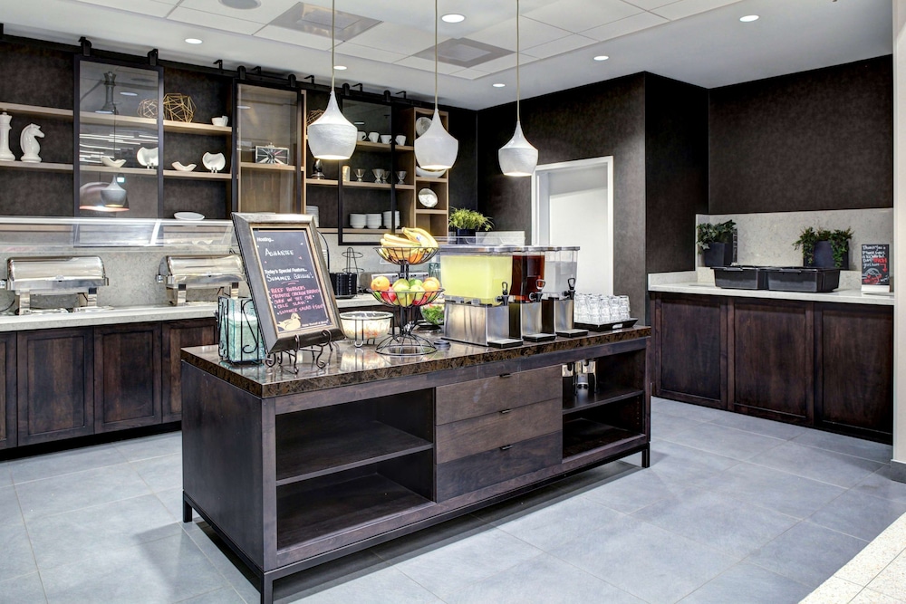 Homewood Suites by Hilton Richmond Downtown - photo 31