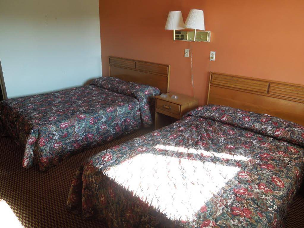 Coach's Inn - photo 7