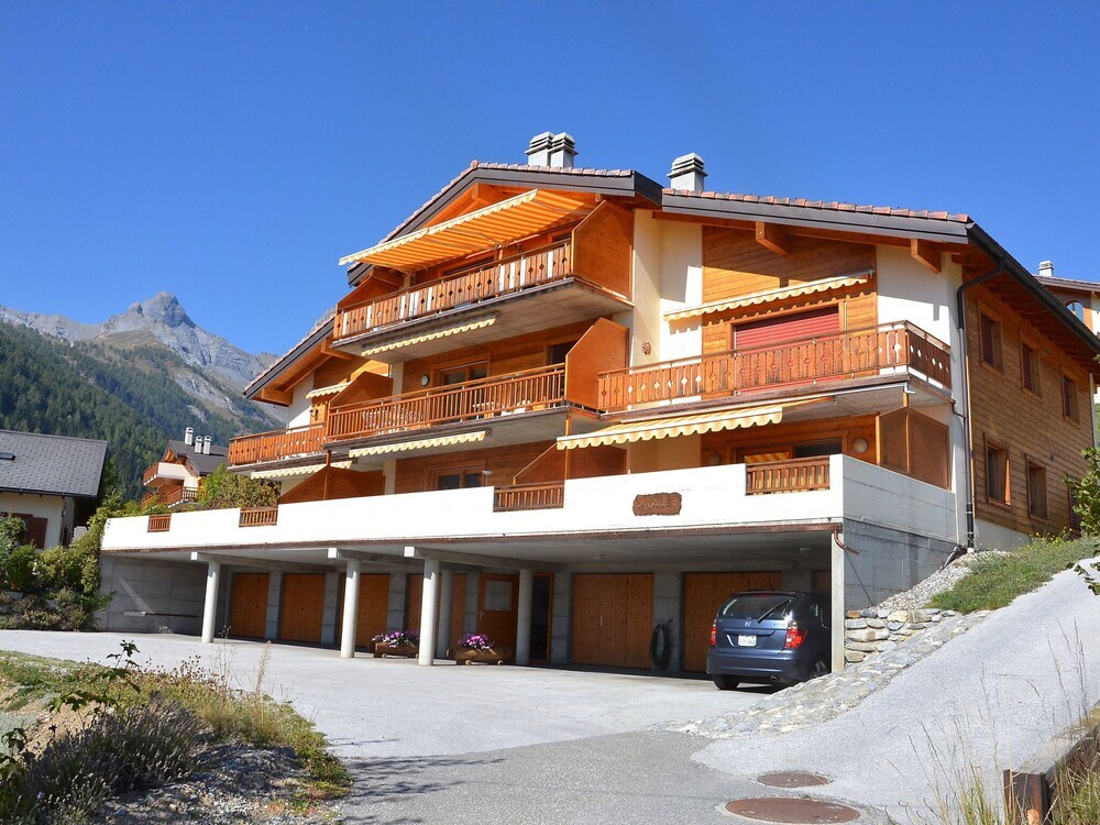 Apartment Caroubier 2 by Interhome — 4-Star Luxury Hotel in Leytron, Switzerland