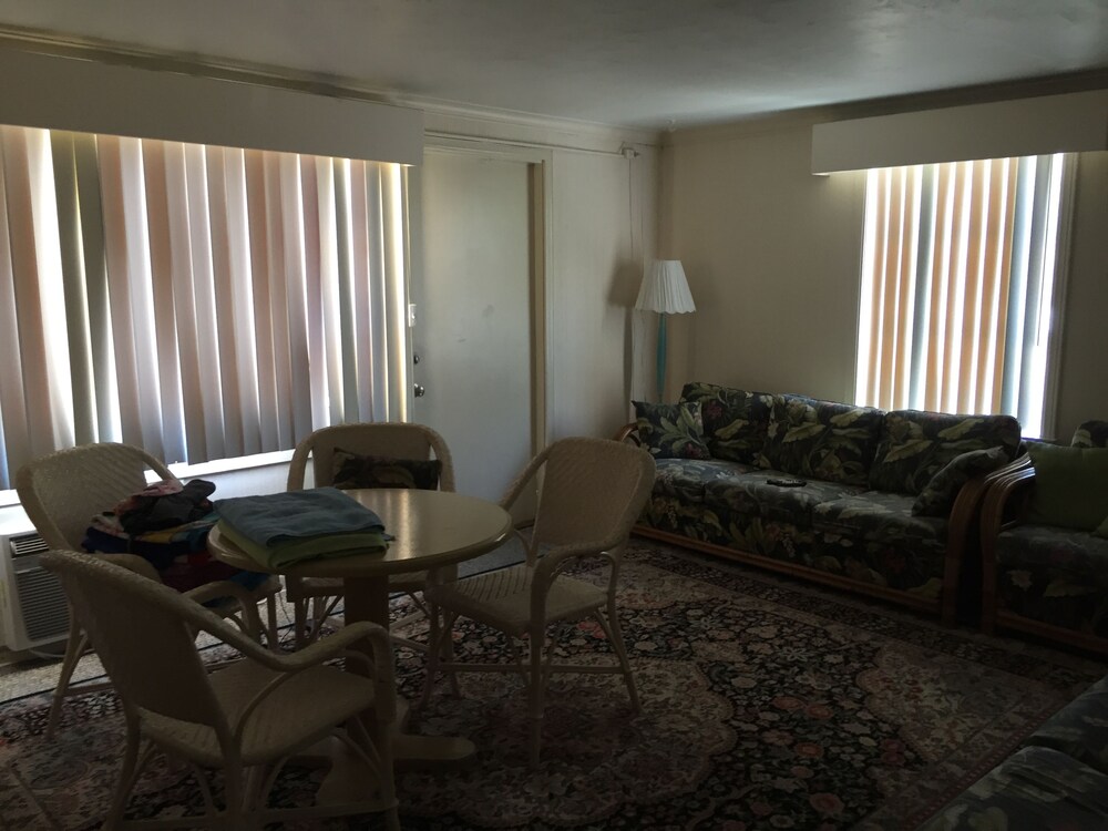 Sea Cove Resort Motel - photo 18