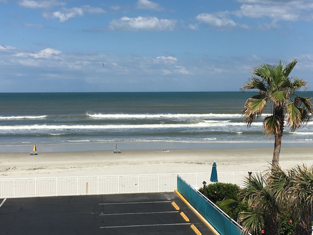 Sea Shells Beach Club - photo 89