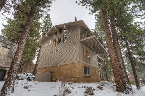 Retreat at Oriole Way in Incline Village, United States