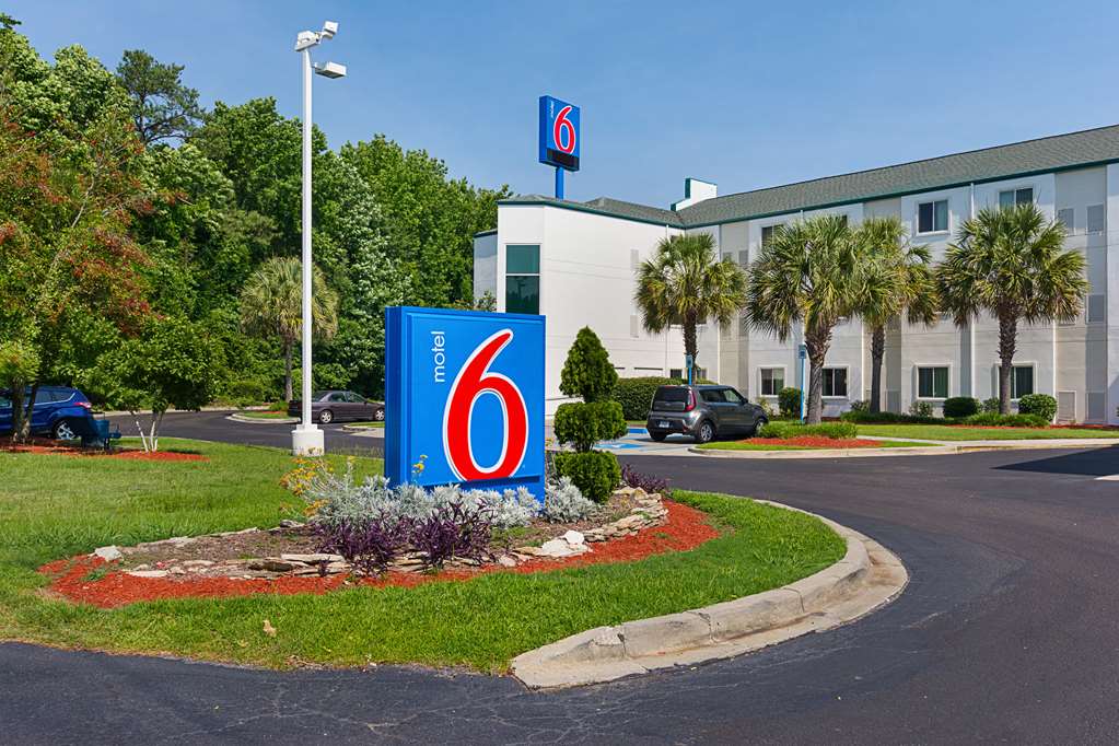 Motel 6 Columbia SC Fort Jackson Area - photo 2