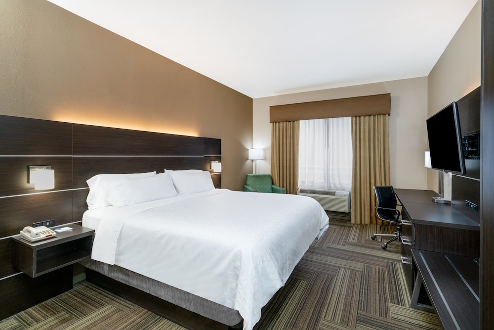 Holiday Inn Express & Suites Ashland an IHG Hotel - photo 4