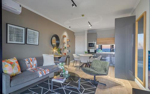 5 Star Elegant Apartments Ellipse Waterfall City Midrand Johannesburg — 4-Star Luxury Hotel in Midrand, South Africa